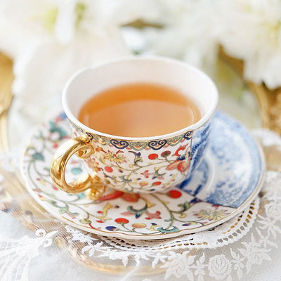 Irregular Afternoon Tea Cups and Saucers with Contrasting Colors - HGHOM